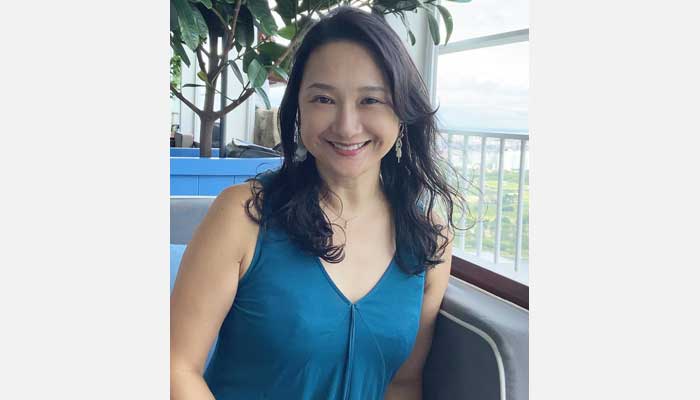 主婦　　美人 専業主婦の新橋峰子さんが52歳でビジネススクールで起業を学ぶまでに至った家族の物語