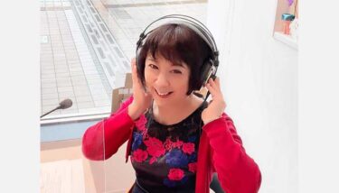 駐在妻として10年間、中国で暮らした水晶さんは自宅サロンを開設して11年目。ラジオパーソナリティも